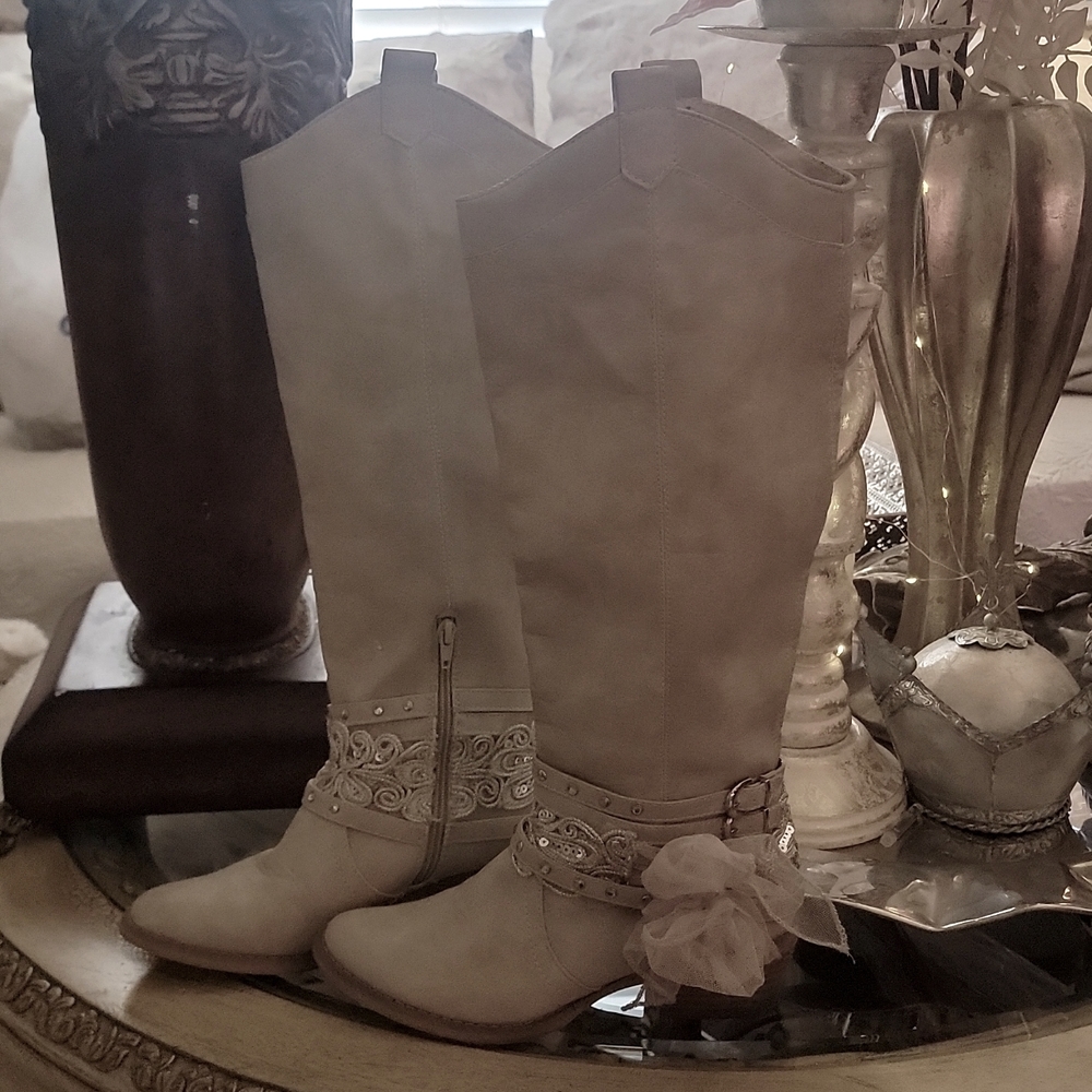 NOT RATED FAUX LEATHER BOOTS